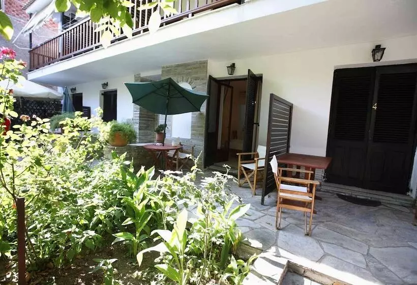 Hotelli Mirto Apartments