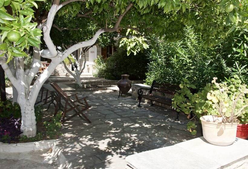 Отель Mirto Apartments