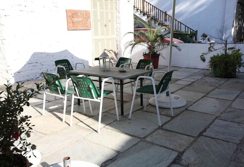 Отель Mirto Apartments