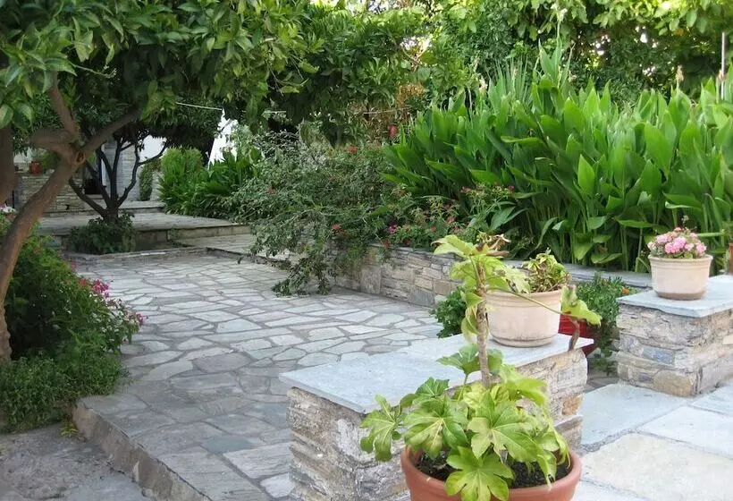 Hotelli Mirto Apartments