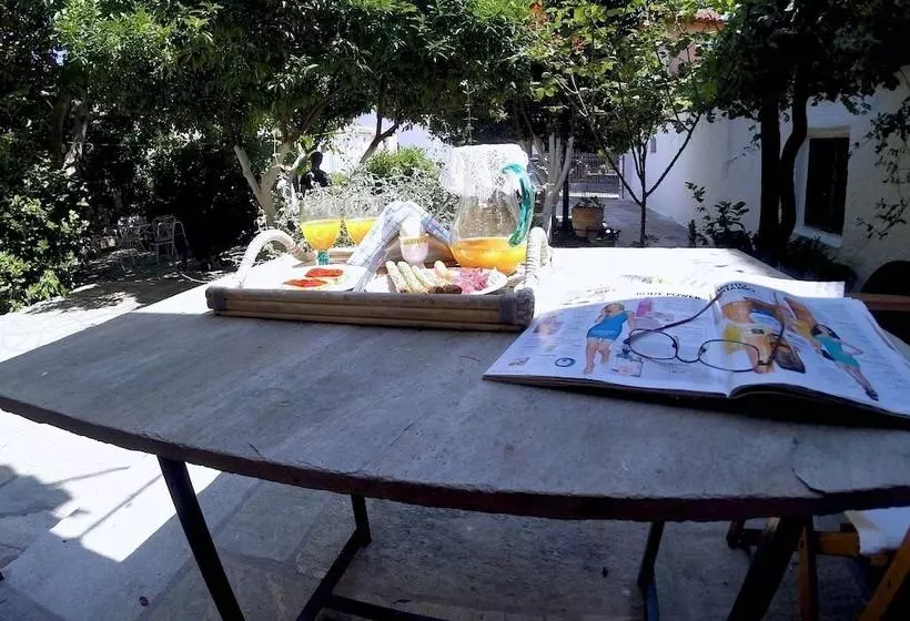 Hotelli Mirto Apartments