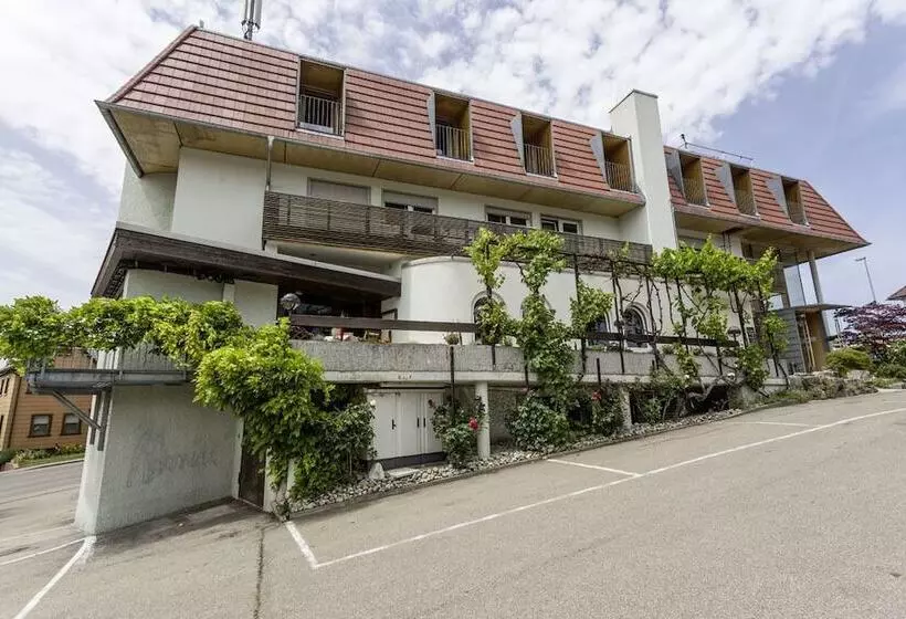 Hotelli & Restaurant Die Linde