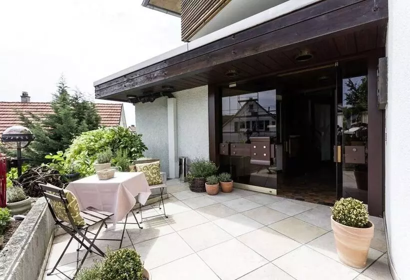 Hotelli & Restaurant Die Linde