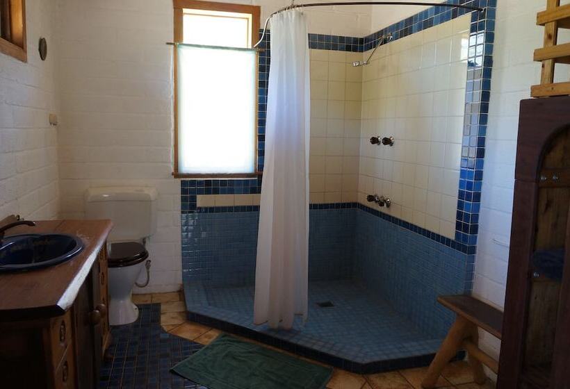 فندق ريفى Barkala Farmstay