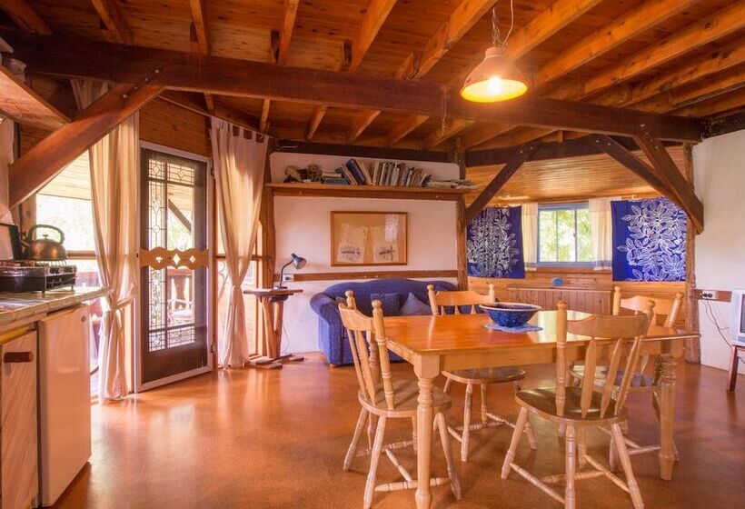 فندق ريفى Barkala Farmstay