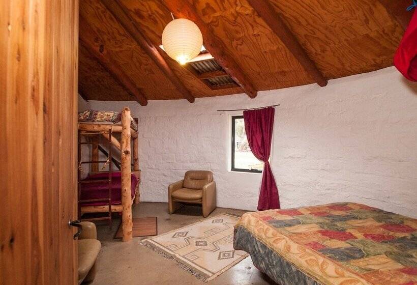 فندق ريفى Barkala Farmstay