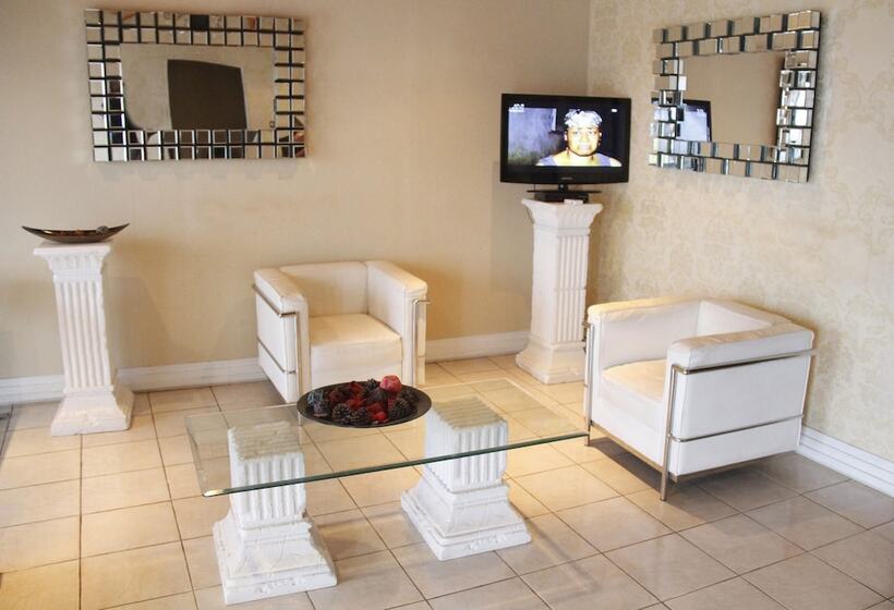 هتل Saddle Hill Ranch