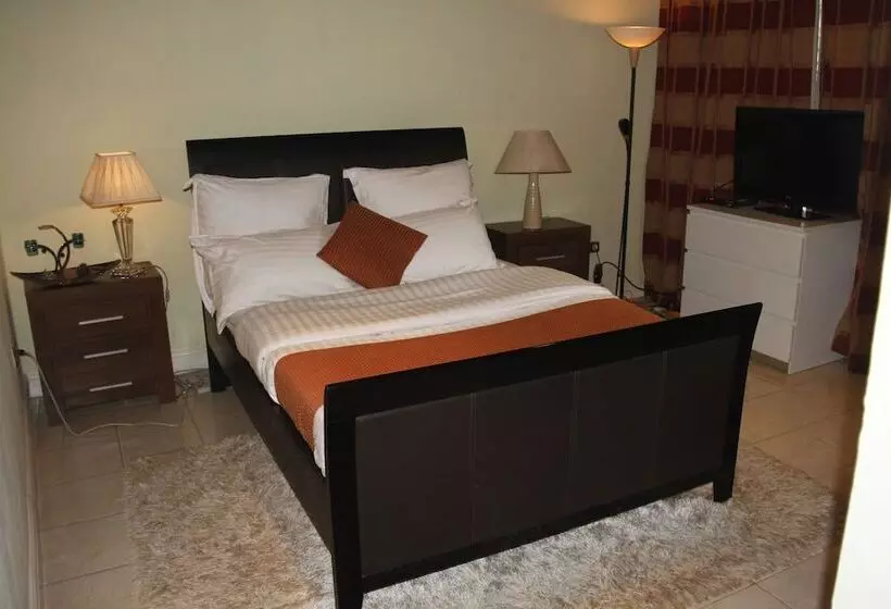 هتل Saddle Hill Ranch