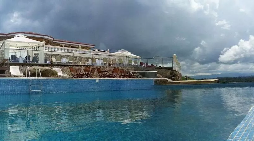 هتل Saddle Hill Ranch