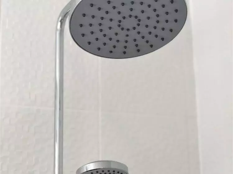 ホテル Spacious Central Cornish Townhouse