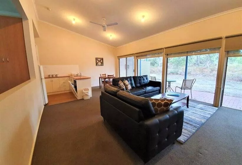 Hotelli Waterfront Retreat At Wattle Point