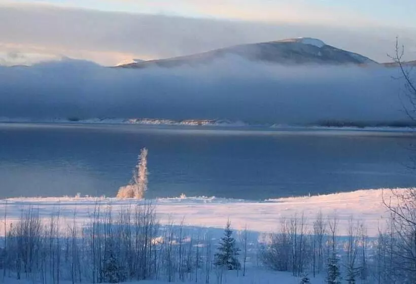 Hotelli Williston Lake Resort