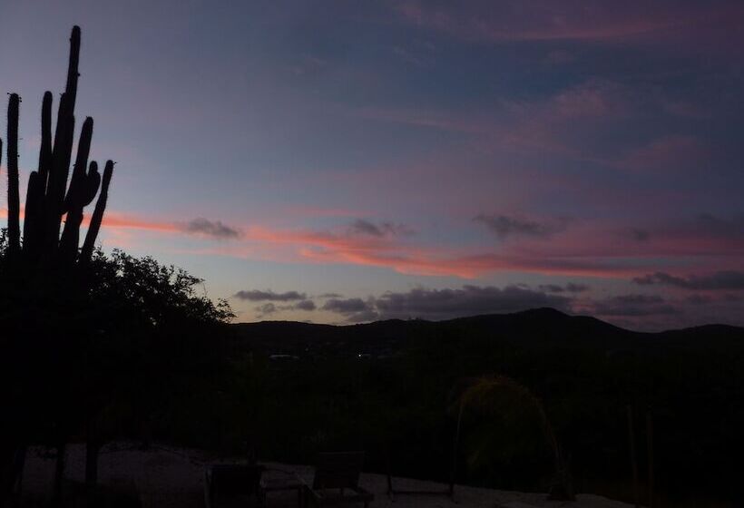 Landhuis Klein Santa Martha Boutique Hotel Restaurant