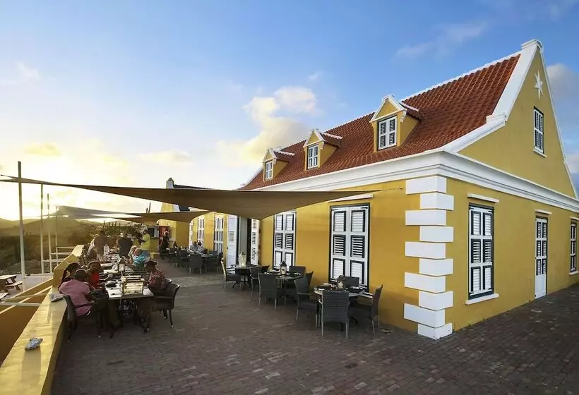 Landhuis Klein Santa Martha Boutique Hotel Restaurant