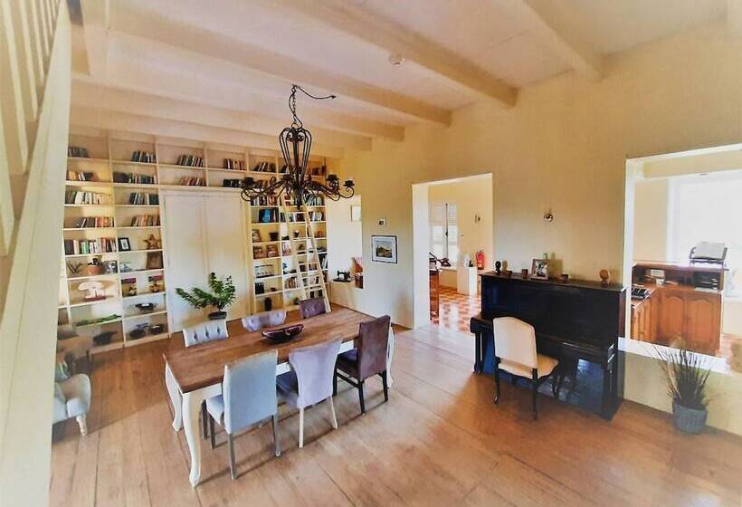 Landhuis Klein Santa Martha Boutique Hotel Restaurant