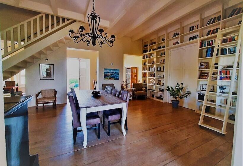 Landhuis Klein Santa Martha Boutique Hotel Restaurant