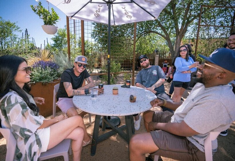 فندق على الطريق The Mystic Santa Fe