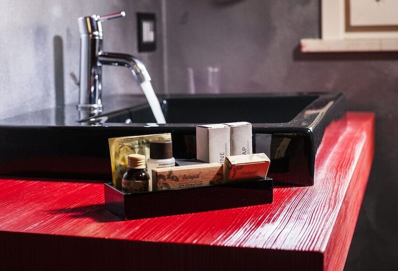 膳宿费 La Villa Desenzano