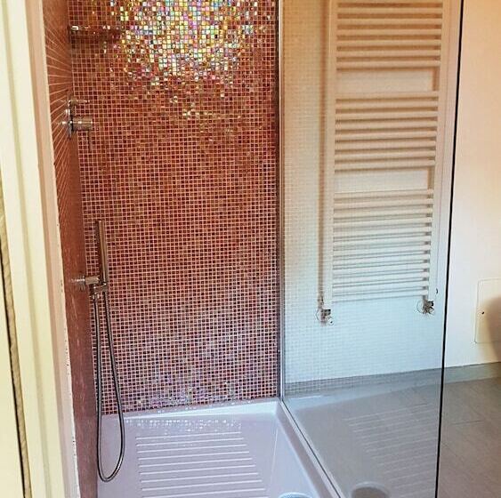 膳宿费 La Villa Desenzano