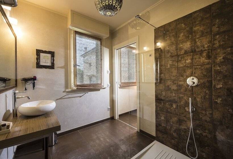 膳宿费 La Villa Desenzano