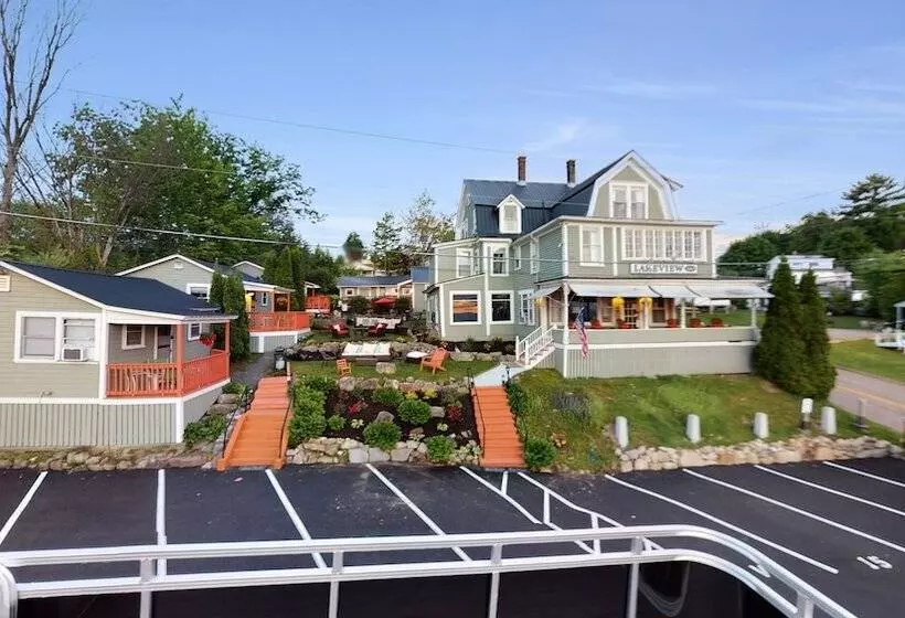 ペンション The Lakeview Inn & Cottages