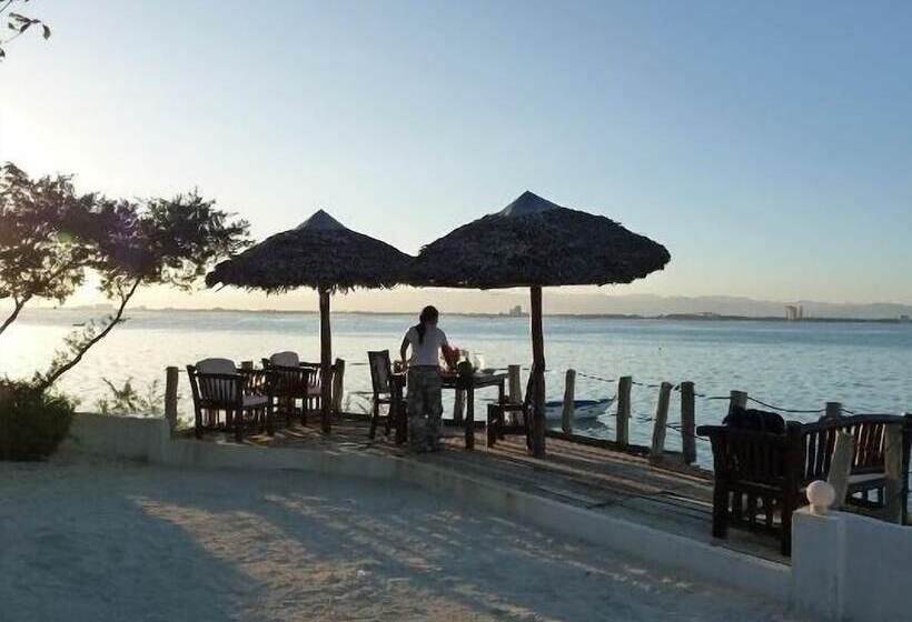 Talima Beach Villas And Dive Resort