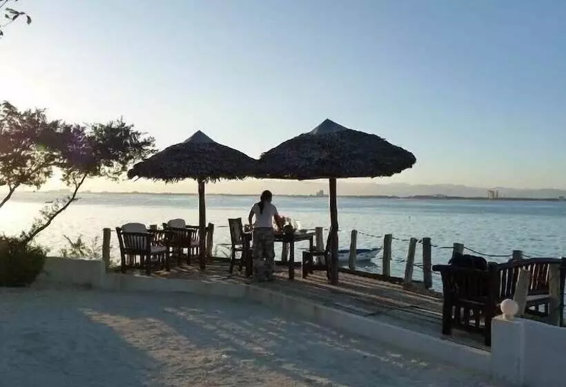 Talima Beach Villas And Dive Resort