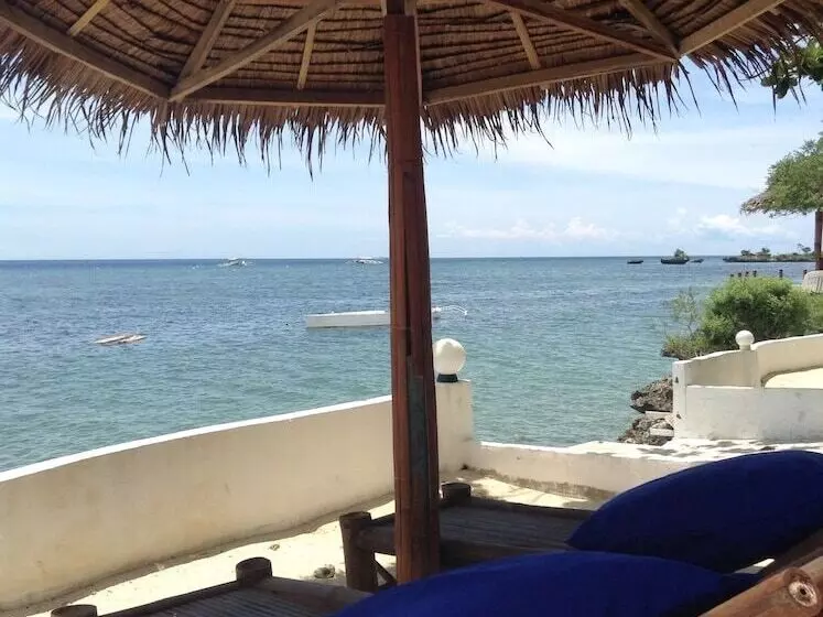 Talima Beach Villas And Dive Resort