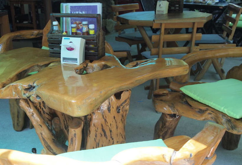 호스텔 Baan Phatchara