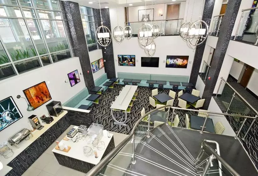 Best Western Plus Laguardia Airport Hotel Queens