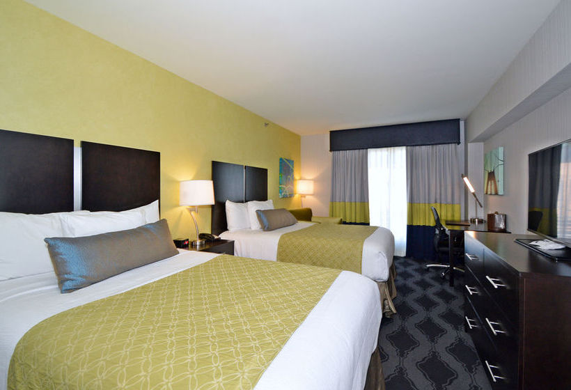 Best Western Plus Laguardia Airport Hotel Queens