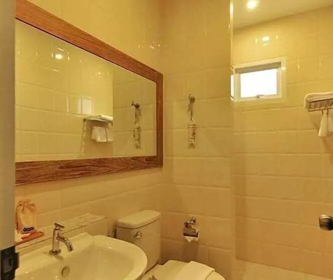 בית מלון כפרי Chill House At Naiyang