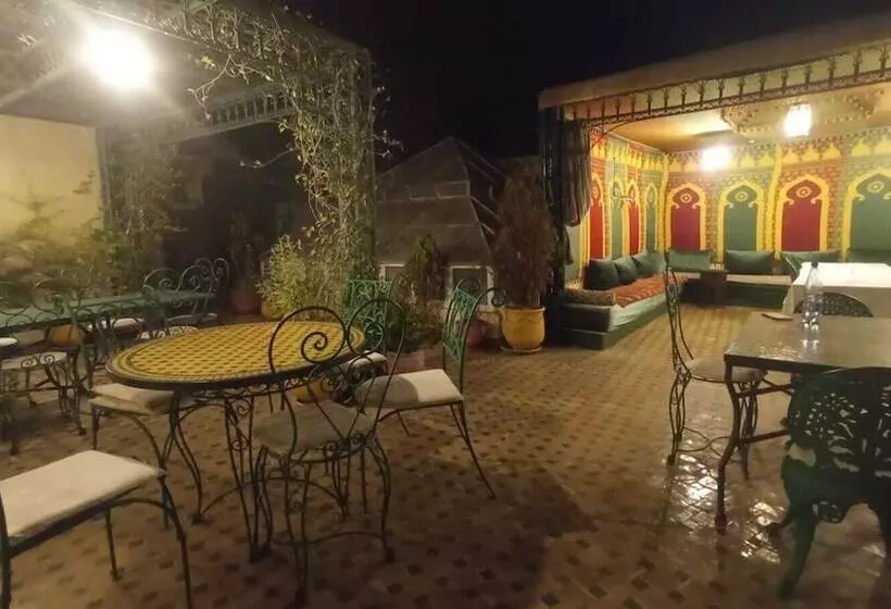 هتل Dar Fes Medina Ziat