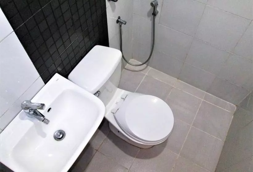 Hotelli Ggalyx Inn