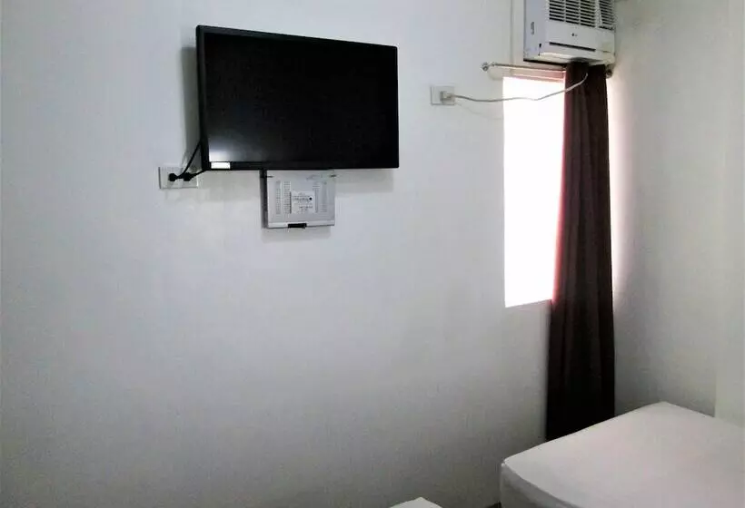 Hotelli Ggalyx Inn