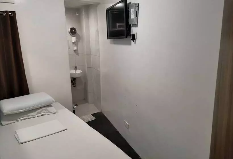 Hotelli Ggalyx Inn
