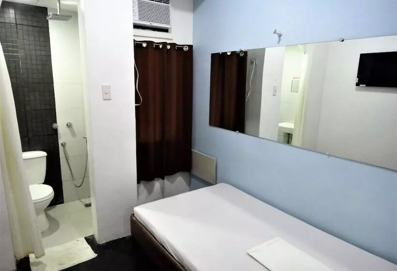 Hotelli Ggalyx Inn