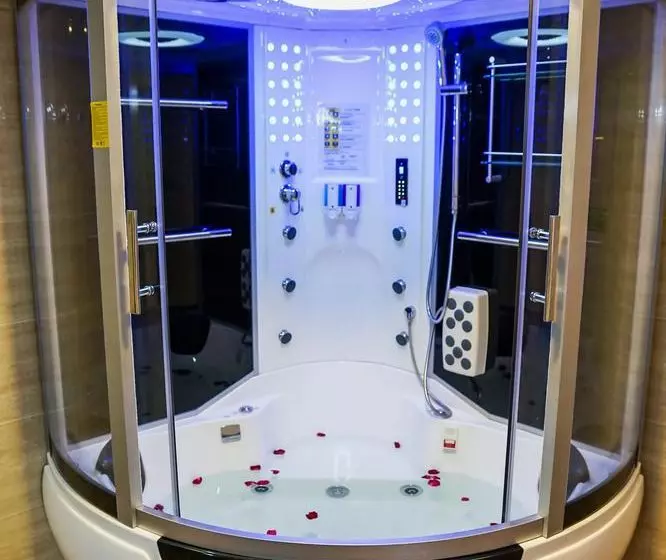 Herald Hotel Melaka By D Concept