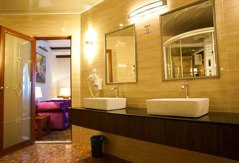 Herald Hotel Melaka By D Concept