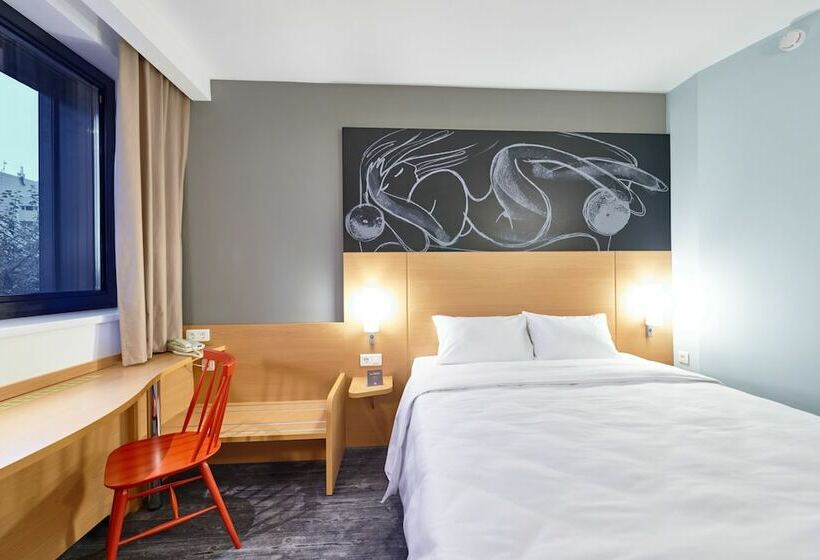 هتل Ibis Krasnoyarsk Center