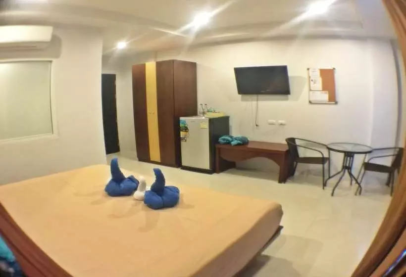 酒店 Ikroon Café &