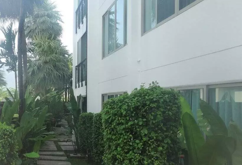 Отель The Regent Phuket Serviced Apartment Kamala Beach