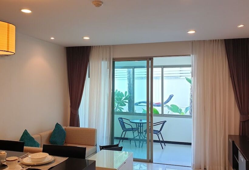 فندق Kamala Regent Phuket Serviced Apartment