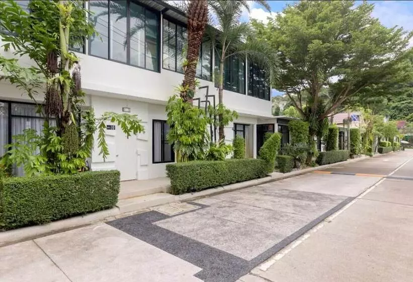 Отель The Regent Phuket Serviced Apartment Kamala Beach