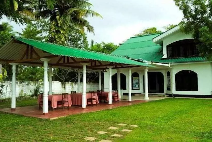 Отель Latheena Resort