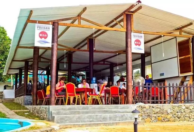 Отель Latheena Resort