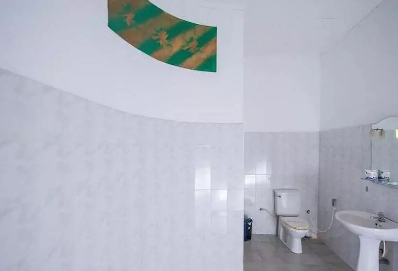 Отель Latheena Resort