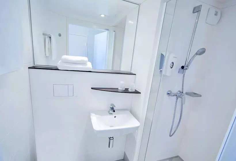 Отель Premiere Classe Valence Nord Saintmarcellesvalence