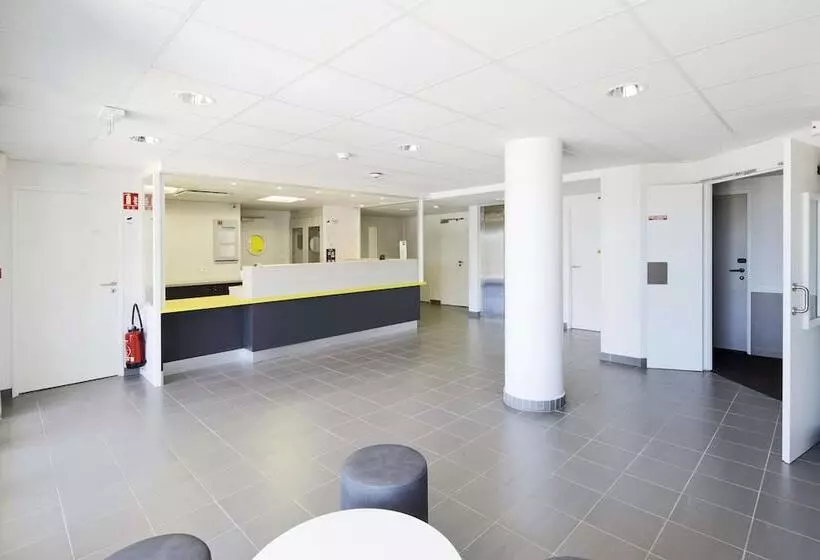 Отель Premiere Classe Valence Nord Saintmarcellesvalence