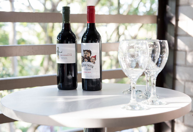 בית מלון כפרי Racecourse Space Pop Up